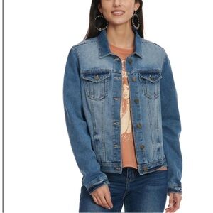 One5One Women's Medium Stonewash Classic Denim Jacket size Medium NWT